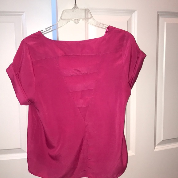 Pink top - Picture 2 of 2